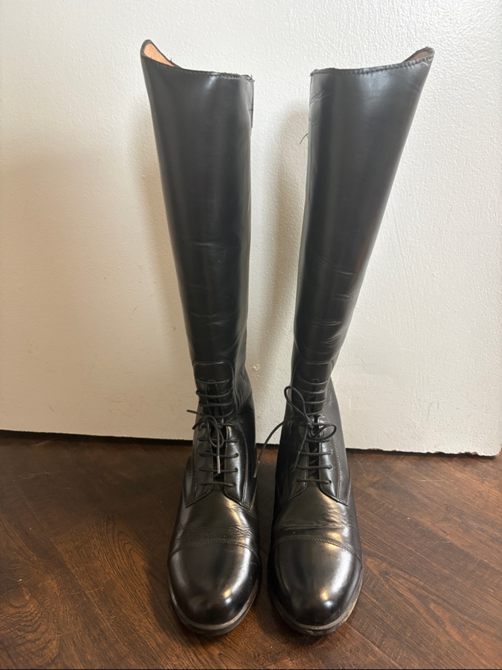ARIAT “Heritage 55101” size 6 Black Leather Tall Lace-Up Riding Boots no zipper